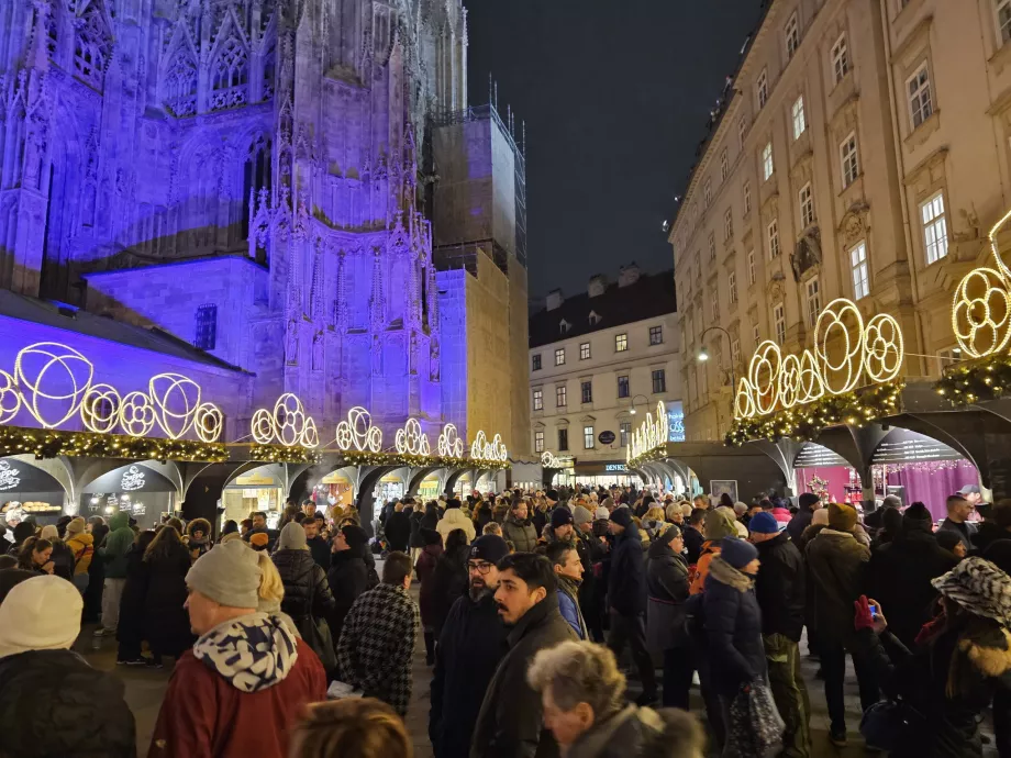 Marknader på Stephansplatz