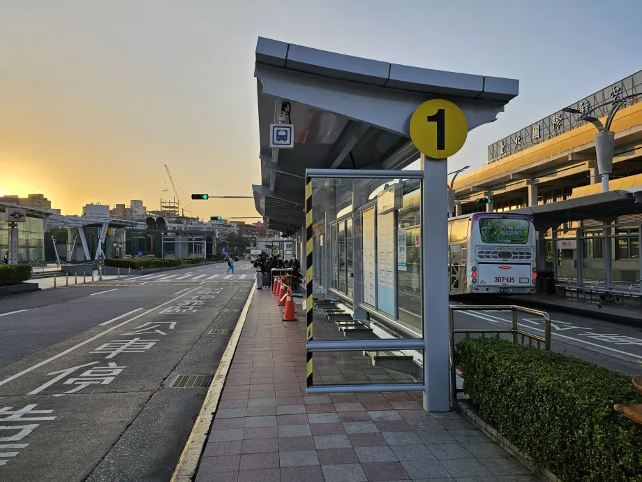 Hållplats för stadsbuss