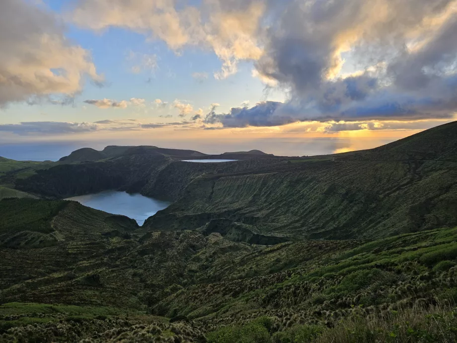 Miradouro Lagoas Funda e Rasa vid solnedgången