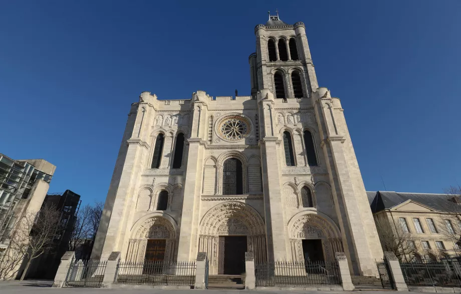 Basilikan i St Denis