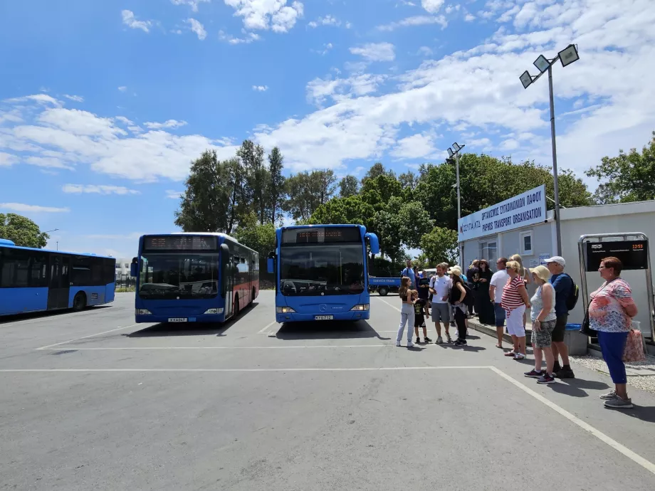 Hamnens busstation