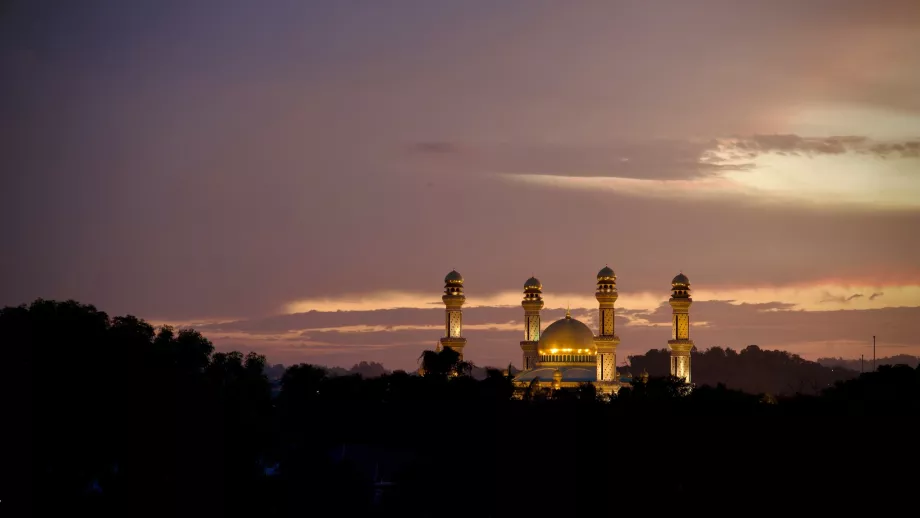 Jame Asr Hasanil Bolkiah-moskén