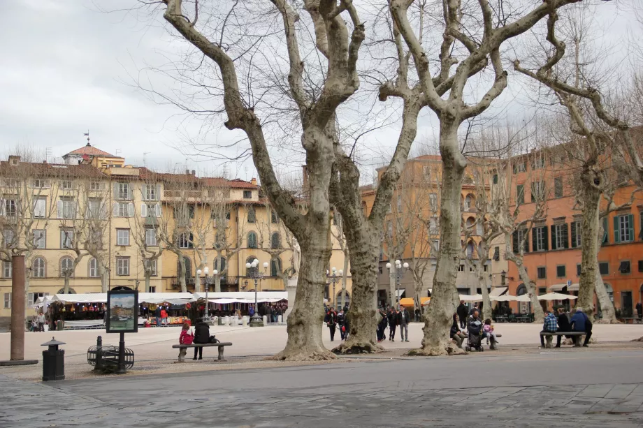 Piazza Napoleone