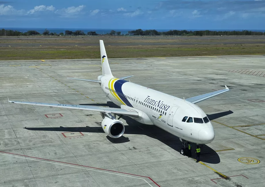 TransNusa, Airbus A320 på Yogyakarta YIA