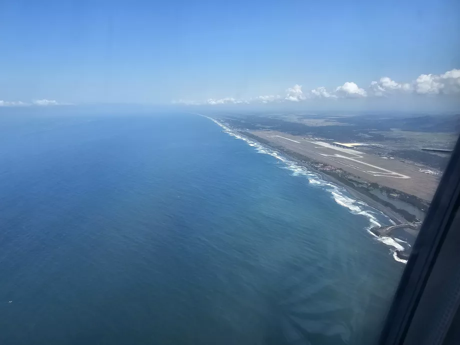 Yogyakarta flygplats YIA sett från planet