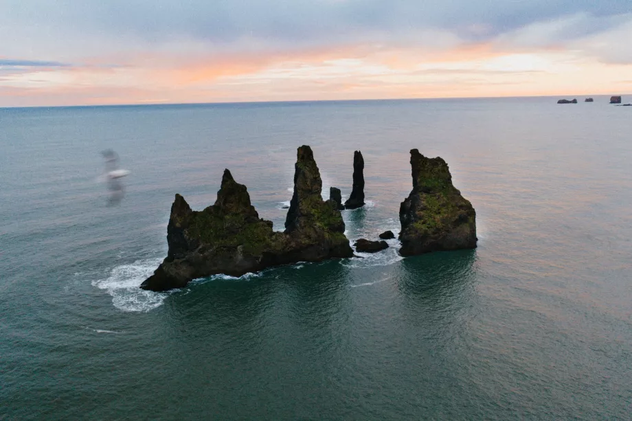 Utsikt över Reynisdrangar