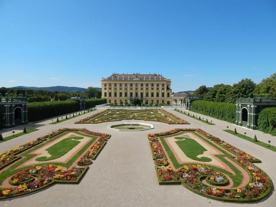 Schönbrunns trädgårdar